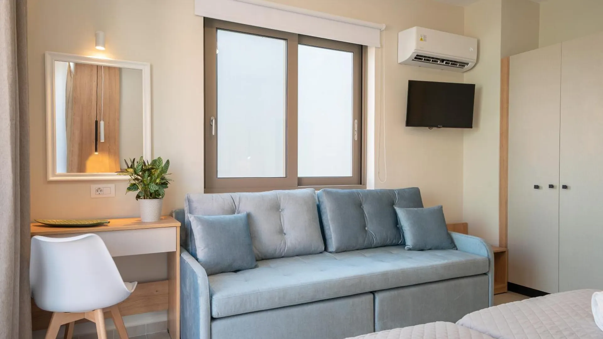 Nicole Studios Agia Efimia Apartment